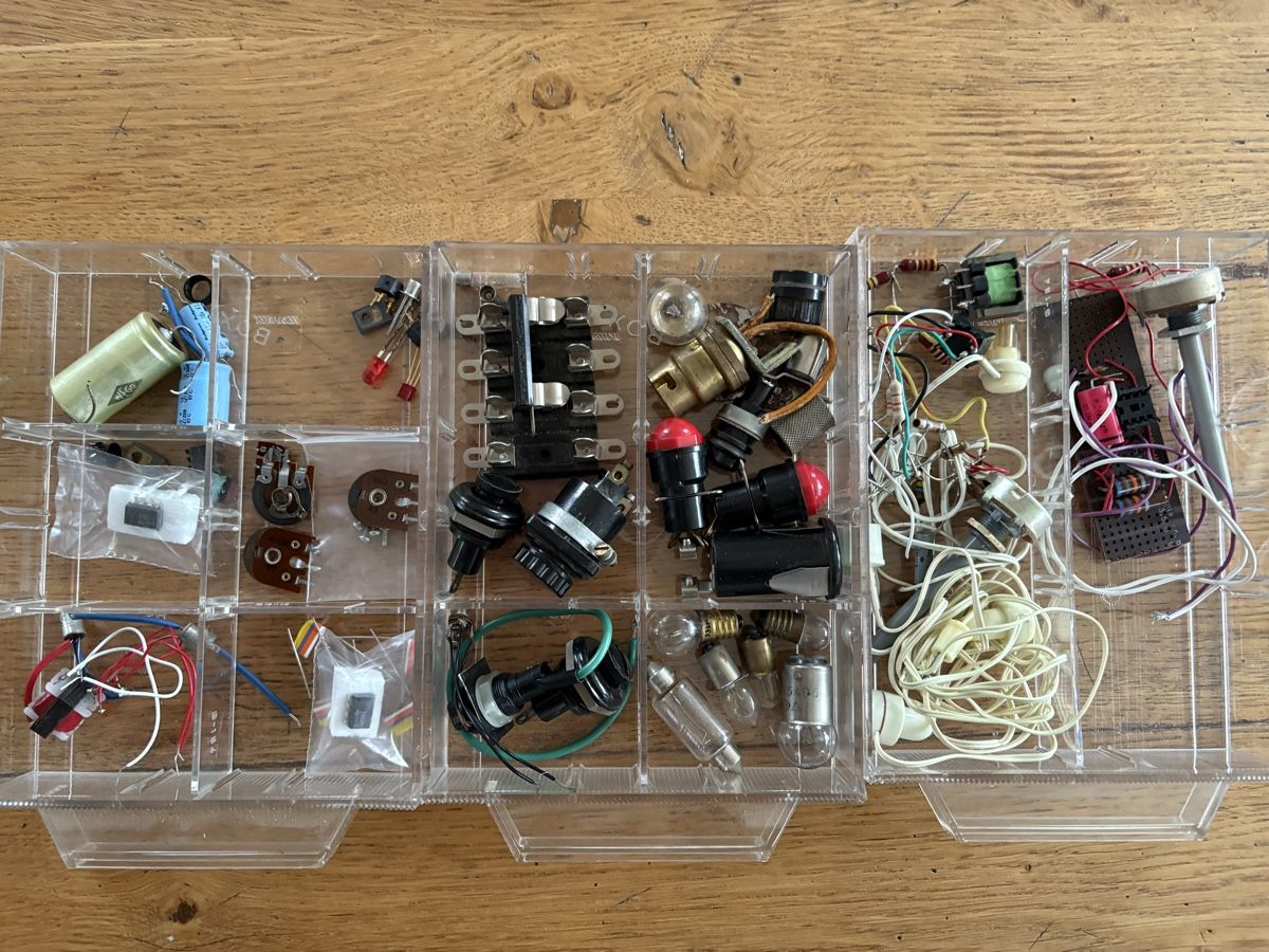 Kit bricolage: Elektro Zubehör – Usato da Baden venduto da jdif 5