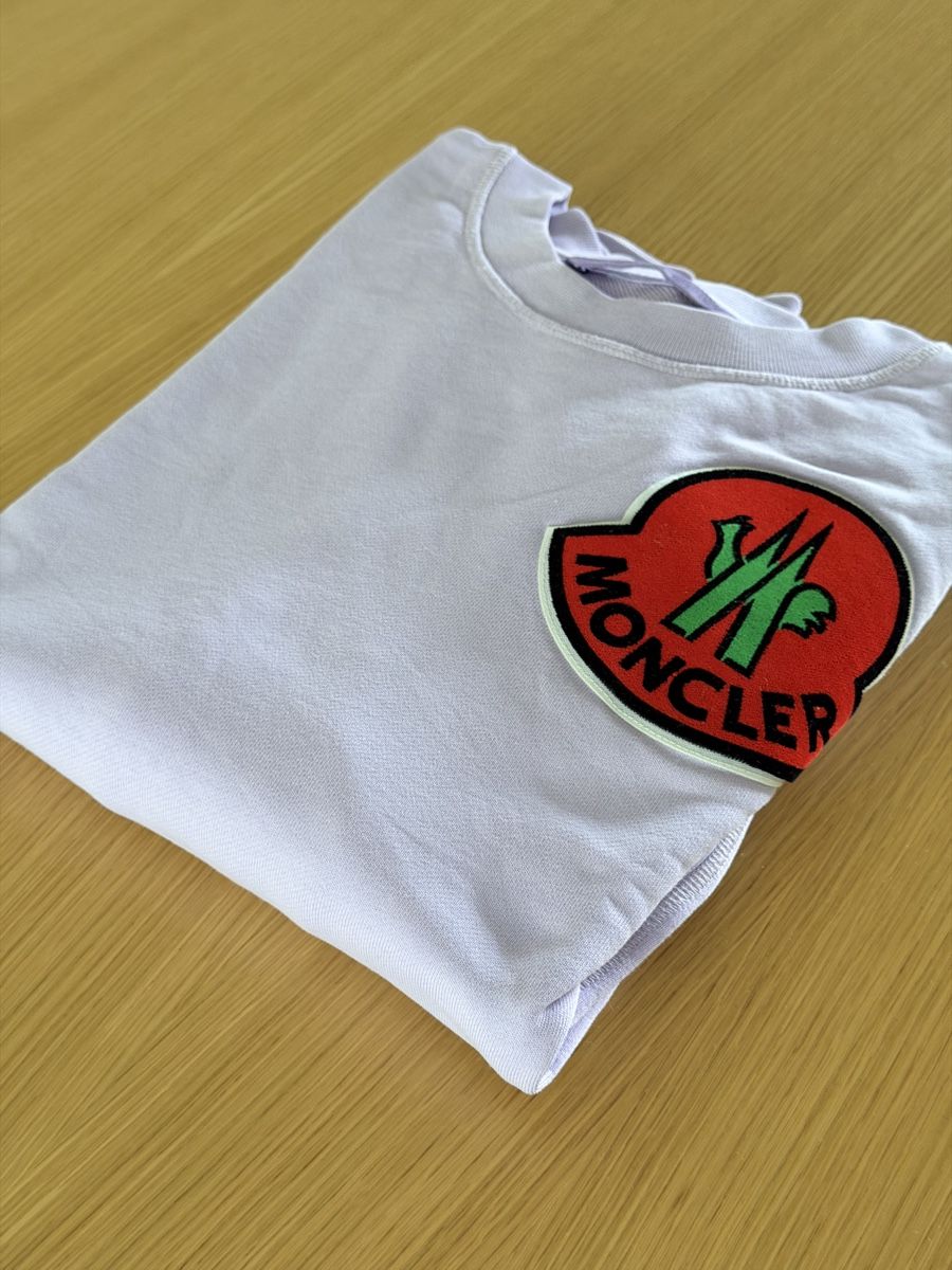 Moncler Pullover & Sweatshirts: Moncler 1952 sweatshirt lilac size 2 good condition – Gebraucht aus Wauwil von pflaumenB