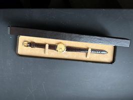 Eterna Damenuhr goldfarben Lederband mit Box gebraucht