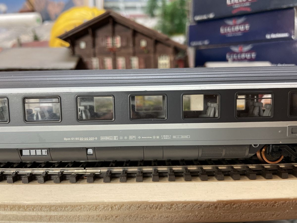 Roco Modelleisenbahnen: Roco SBB CFF FFS Waggons 2-teilig neuwertig – Neu (gemäss Beschreibung) aus Gossau SG von Krokodil344 5