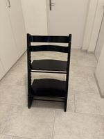 Stokke schwarzer Hochstuhl, gut erhalten