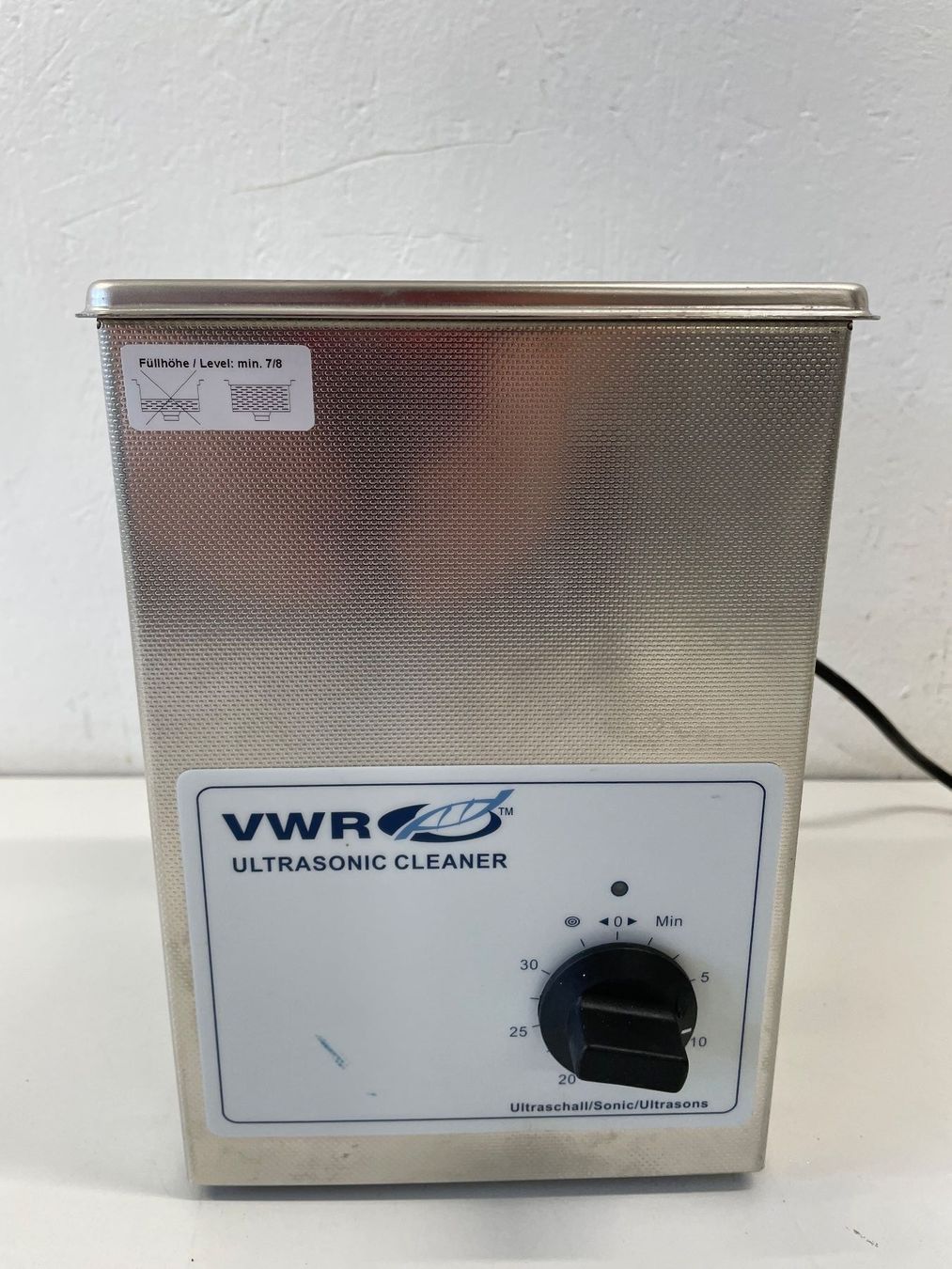 Attrezzature mediche: VWR Ultrasonic Cleaner USC200T – Usato da Niederdorf venduto da LeptonAG_Labor 1