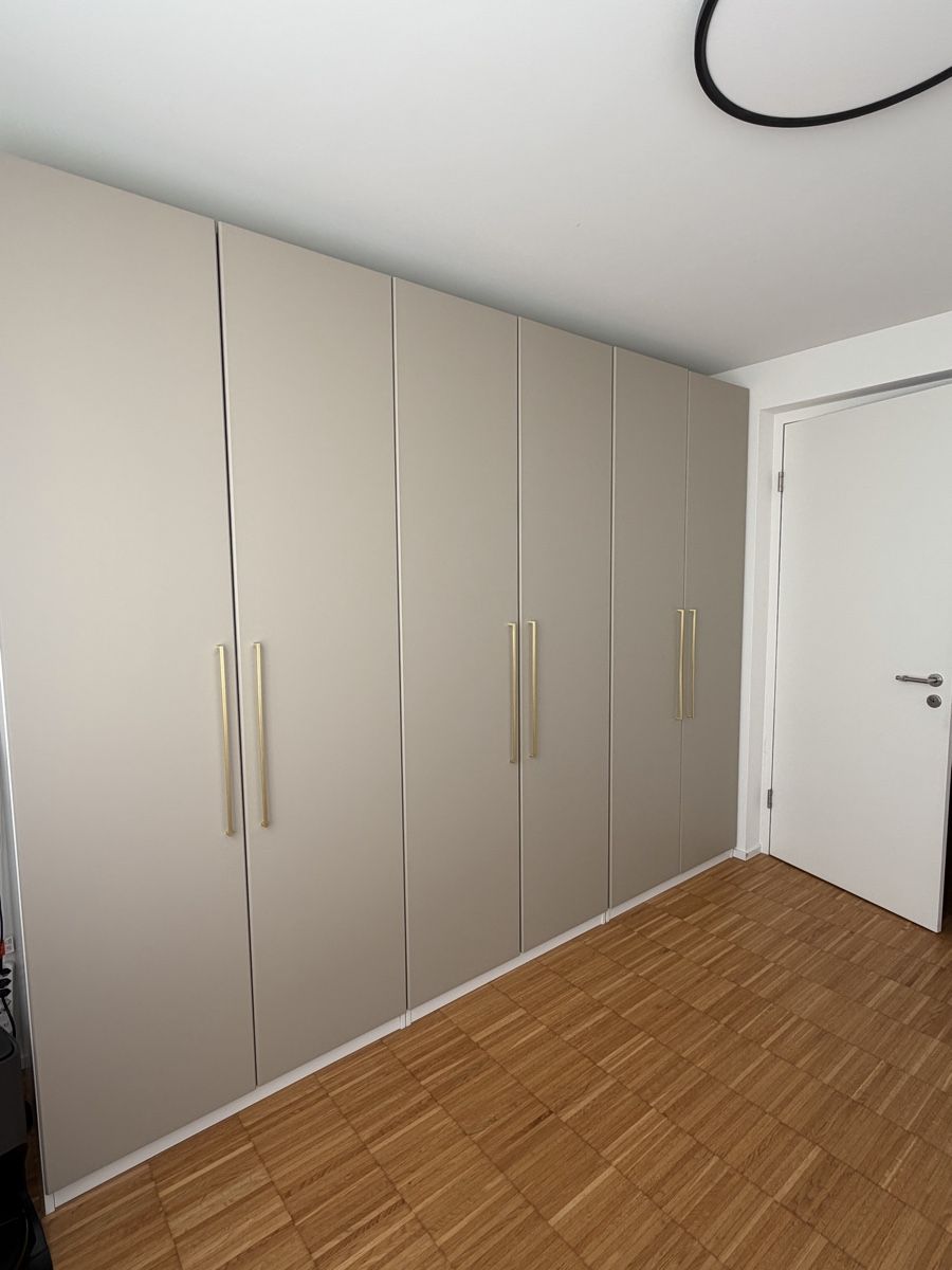 Ikea Porte: Ikea Pax Türen 6x Stk. – Usato da Baden venduto da Hueblin