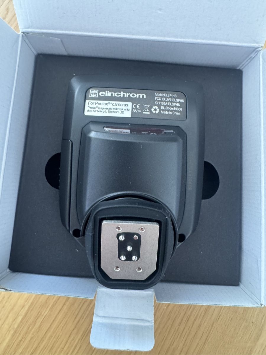 Elinchrom Telecomandi: Elinchrom Transmitter Pro Pentax, Fabrikneu! – Nuovo e nell'imballaggio originale da luzern venduto da Draain 2