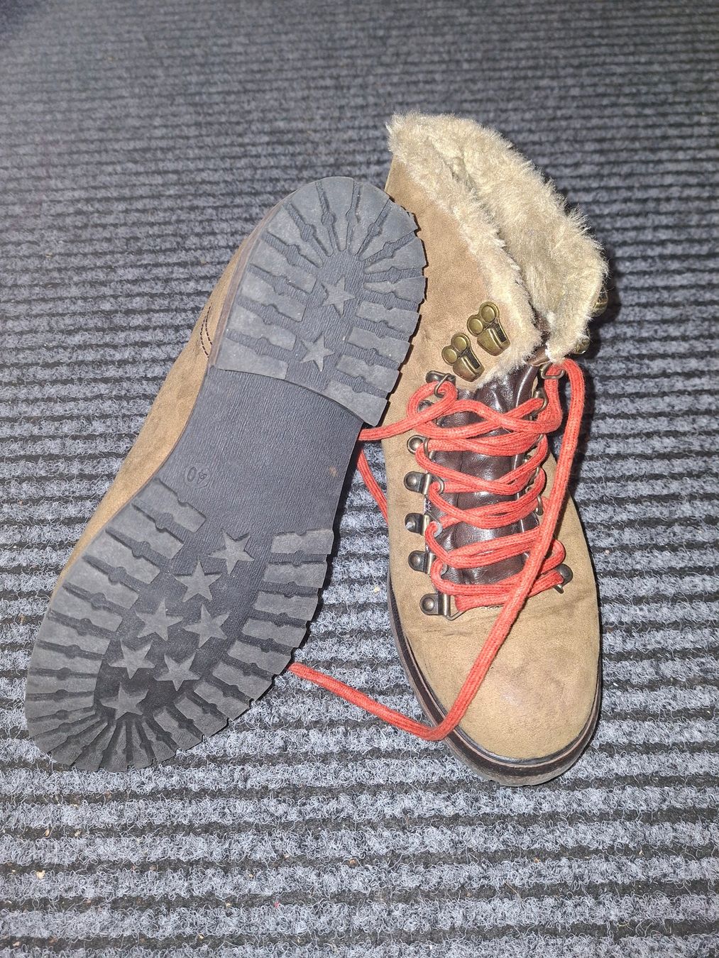 Dosenbach Damenschuhe: Winterschuhe mit Profil braun – Gebraucht aus Oberwil/Dägerlen von Dominique1606