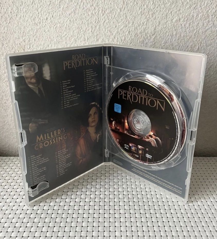 Tutti i DVDs: DVD Sammlung – Usato da Flawil venduto da NiceT 5