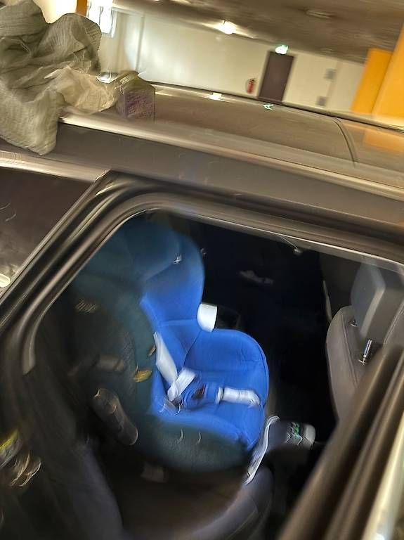 Cybex Seggiolini per auto: Cybex Sirona Autositz inkl. Isofix Base T  unfallfrei – Usato da Zürich venduto da flo_52gy 1