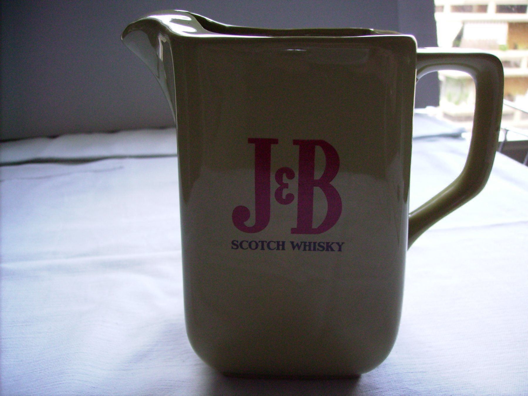 Caraffe: PICHET WHISKY J B – Nuovo (secondo la descrizione) da Genève venduto da Fdkw 1