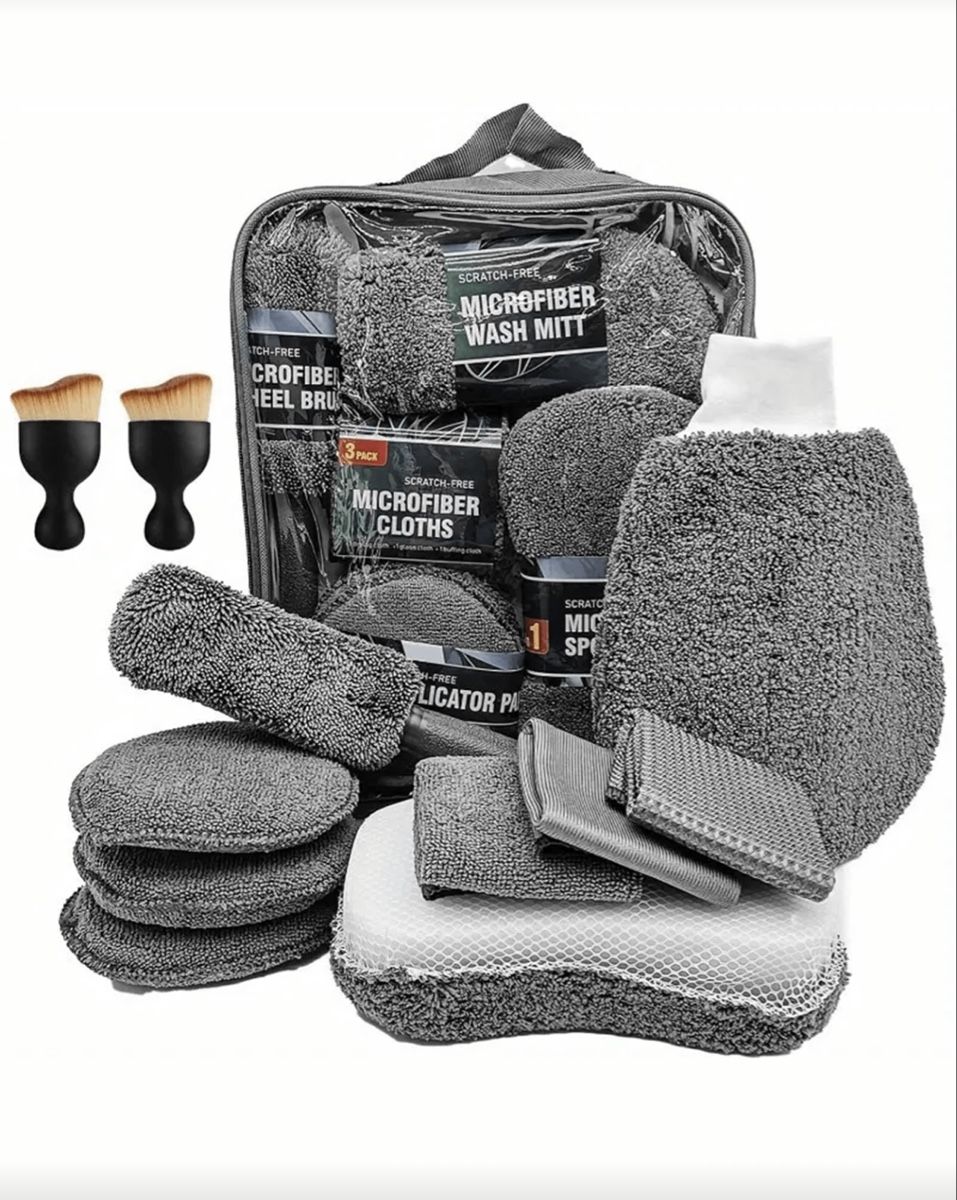 Sonstiges für Haushalt & Wohnen: Auto Reinigungs Set, 11 Teilig, Microfaser, Neu! – Neu und originalverpackt aus Emmenbrücke von engueteDeal