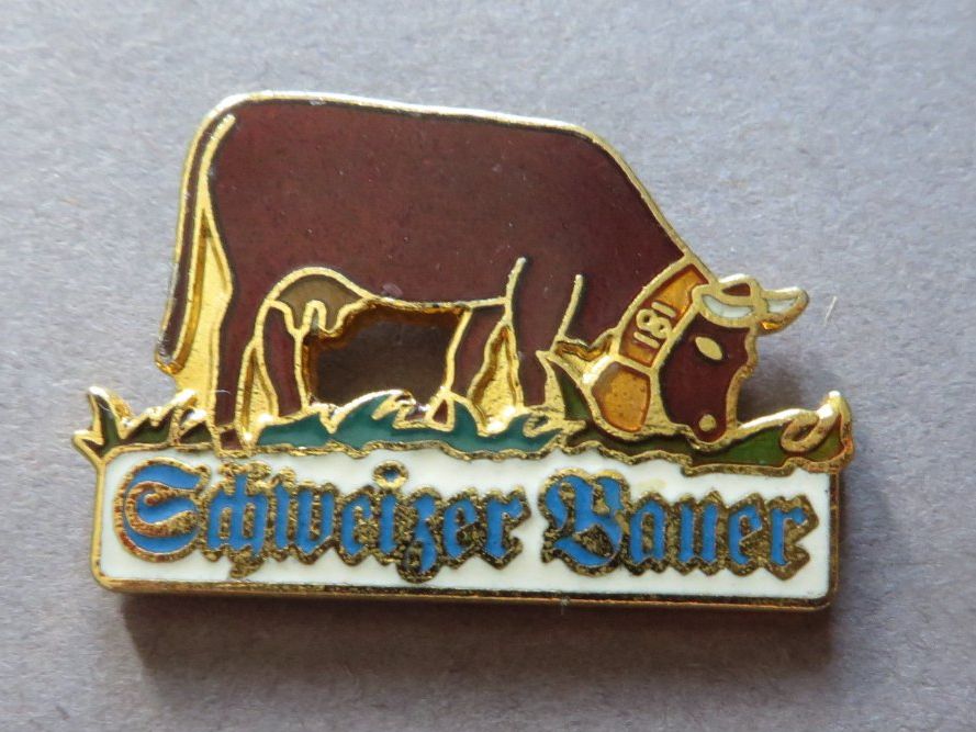 Placchette & Badge: PIN, KUH SCHWEIZER BAUER, JOURNAL – Usato da Neuhausen venduto da luckimucki