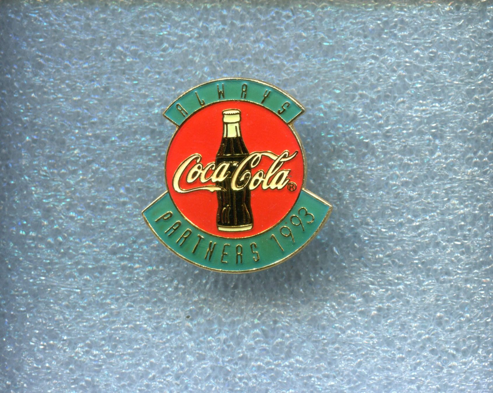 Placchette & Badge: Coca Cola  PARTNERS  1993 – Usato da Winterthur venduto da Sammleroase