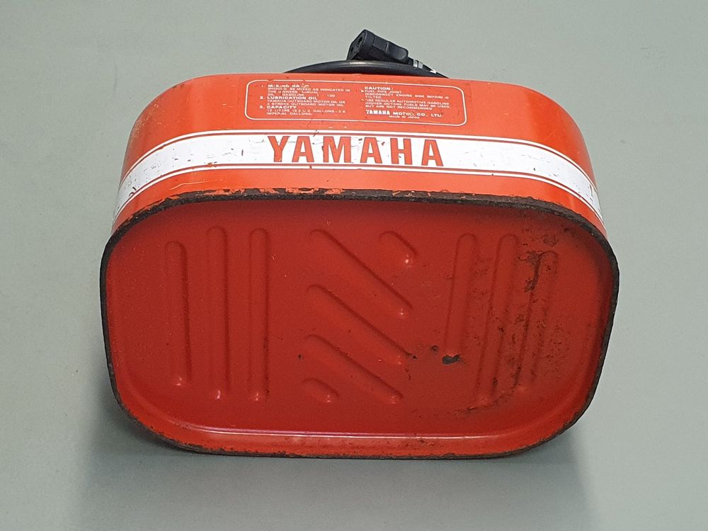 Bootstank YAMAHA 12 Liter, mit Leitung - Schnäppchen!