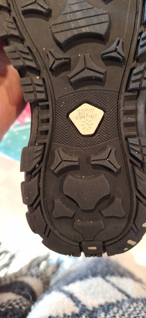 Decathlon Scarpe da uomo: Quechua Winterstiefel, Grösse 27 – Usato da Oberägeri venduto da Runningiceman 2