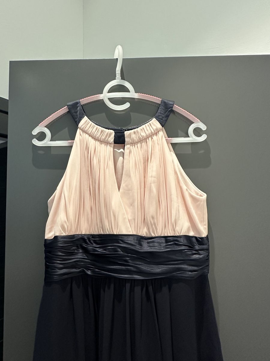 Vestiti: Kleid Gr. 40-42 – Usato da Wetzikon ZH venduto da lugis 1