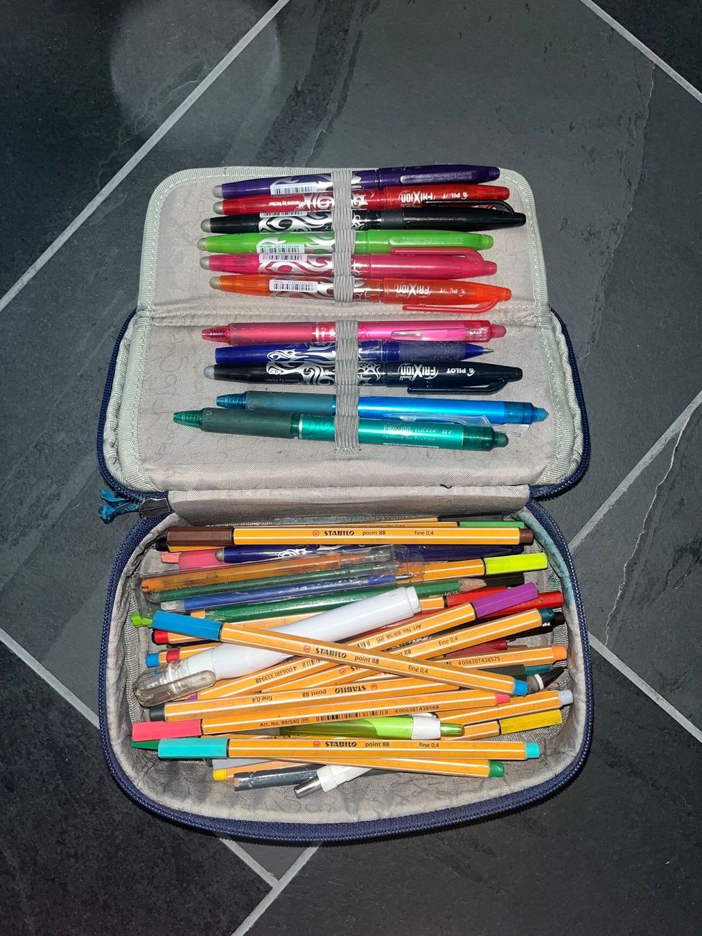Satch Zaini: Scatch Schulrucksack & Etui – Usato da Madiswil venduto da nofox222 7