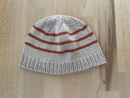 leichte Mütze gestrickt