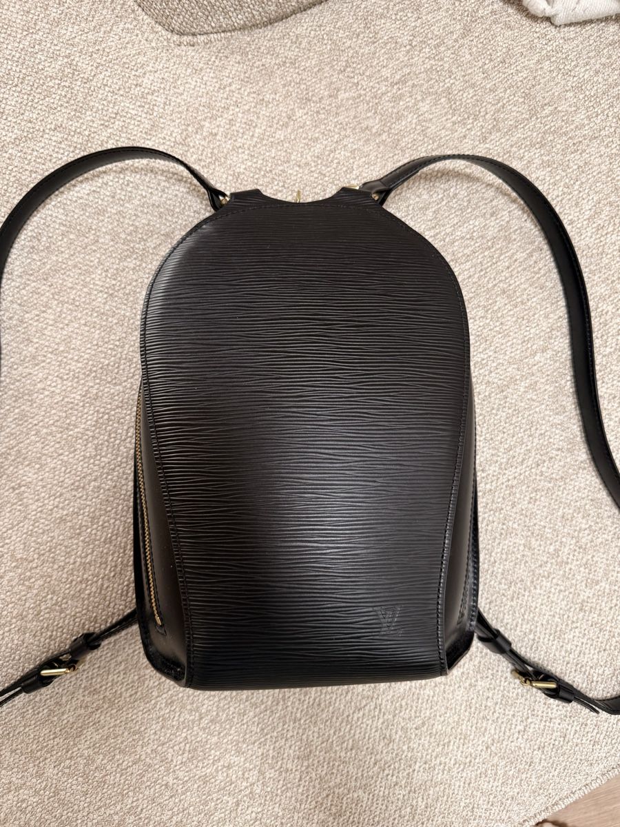 Louis Vuitton Zaini: Louis Vuitton Mabillon backpack, cuir Épi. Comme neuf! – Nuovo (secondo la descrizione) da Monnaz venduto da MDVintage