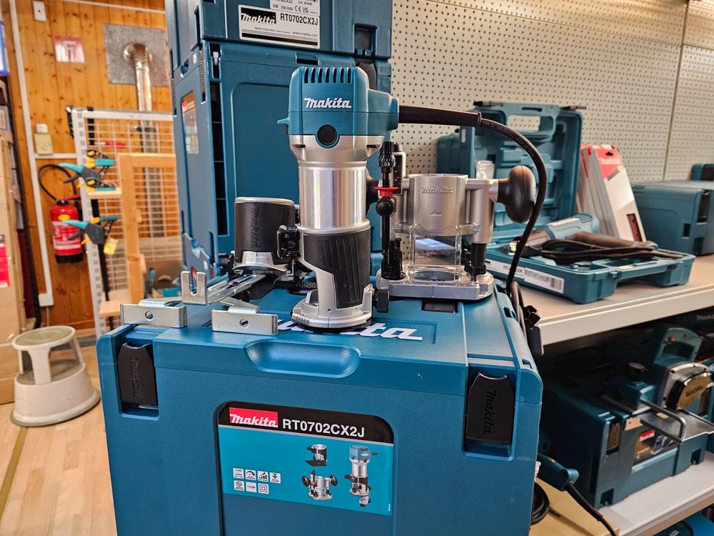 Einhandfräse / Kantenfräse Makita RT0700CX2J Oberfräse + Trimmer 710 W Inkl. MAKPAC 4 - Luxemburg