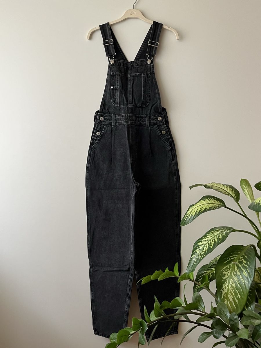 H&M Jeans: Coole Mom-Latzhose von H&M – Nuovo (secondo la descrizione) da Bern venduto da SinaArikan