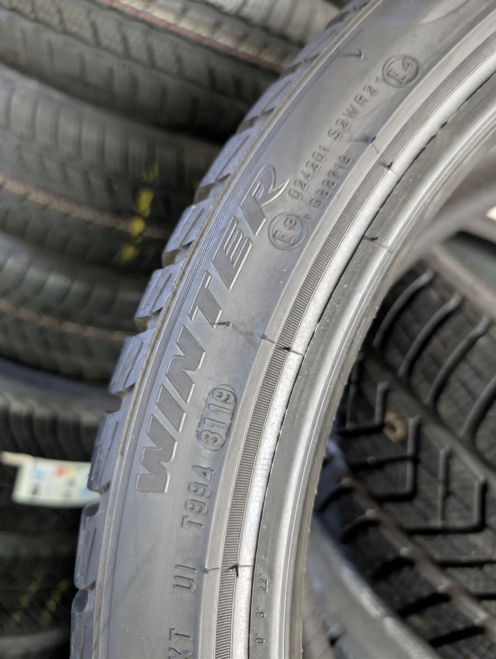 Pirelli Pneus & Kompletträder: Winterreifen  – Neu und originalverpackt aus Dürrenäsch von Pneu-Idris 3