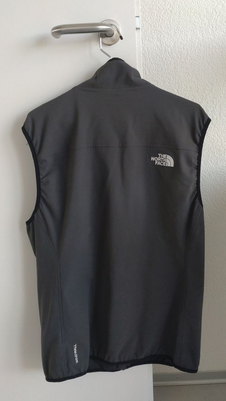 North Face Giacche: 2x The North Face coupe-vent – Usato da Brügg BE venduto da rom_ll8k 6