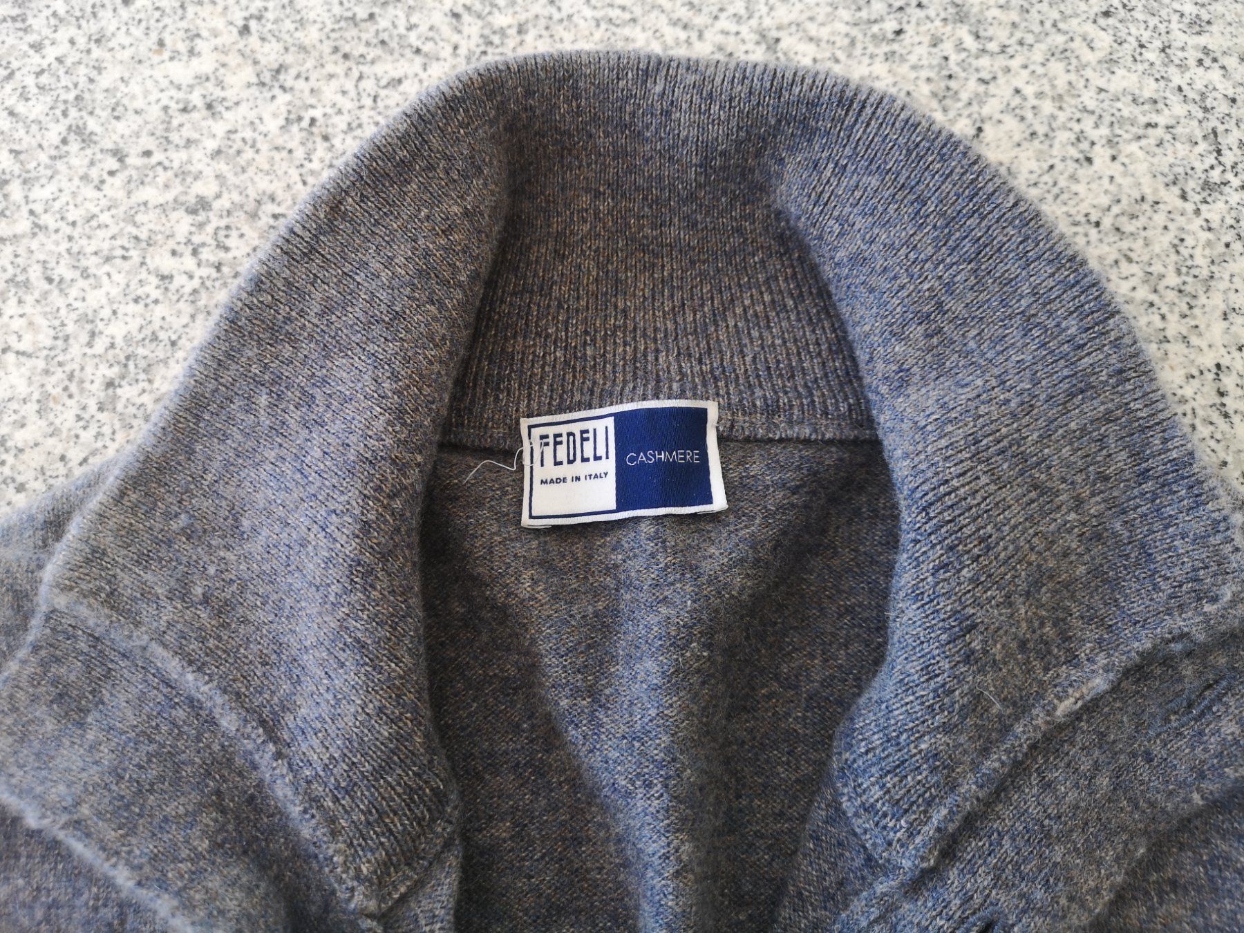Pullover & Sweatshirts: Kaschmir Polo-Pullover Fedeli Made in Italy – Neu (gemäss Beschreibung) aus Zürich von Gemi 1