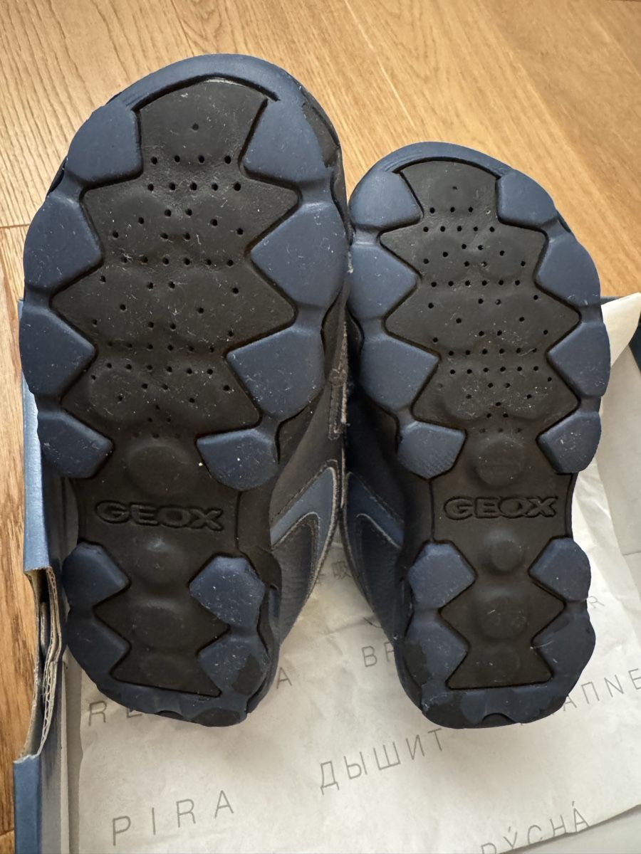 Geox Scarpe per ragazzi: Geox Schuhe Gr. 30 – Usato da Genthod venduto da Tidus04 3
