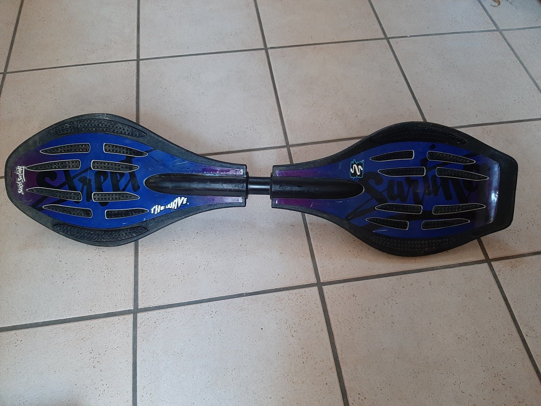 Skateboards: Waveboard "The Wave" blau mit Gebrauchsspuren – Usato da Elsau venduto da yvo_pyh8