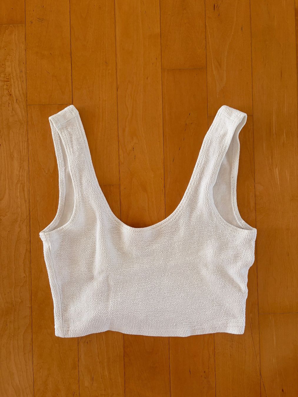 Weekday Top: Weekday Top – Usato da Urdorf venduto da roses202
