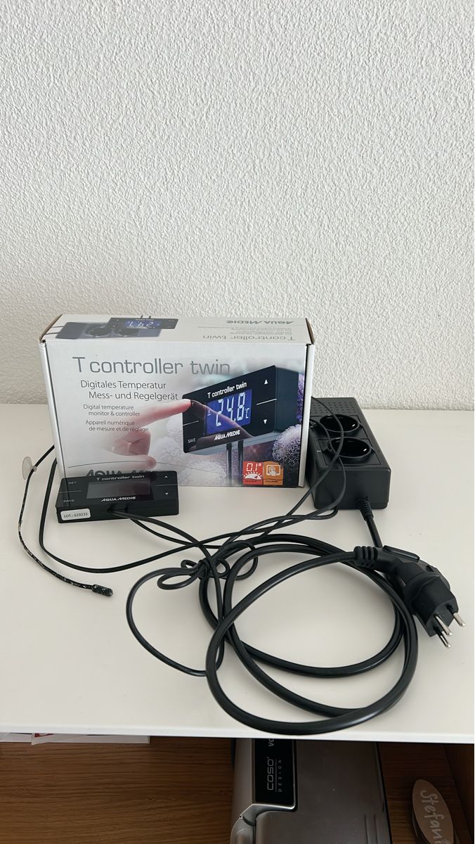Sistema di controllo: AQUA MEDIC Tcontroller twin Temperatur Messgerät  – Usato da Gümligen venduto da Walther18