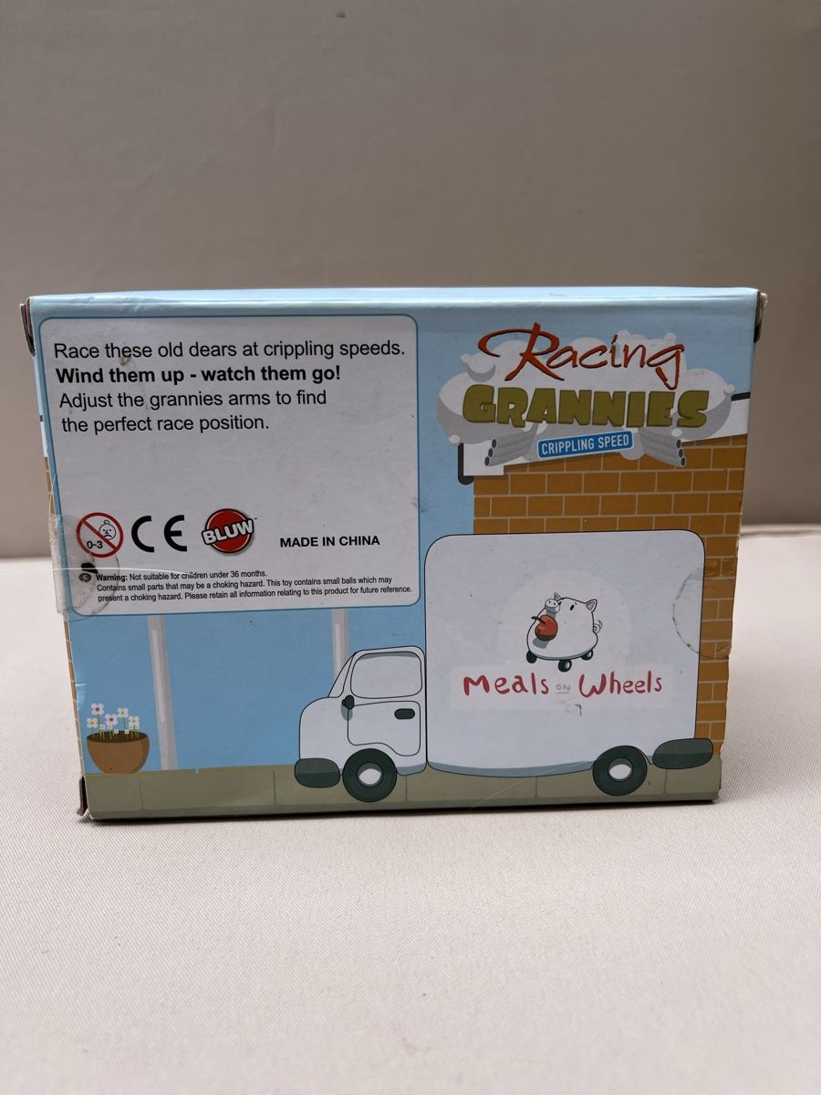 Giocattoli: Racing Grannies Figuren Set neuwertig – Nuovo e nell'imballaggio originale da Thalheim venduto da karmabis_ 3