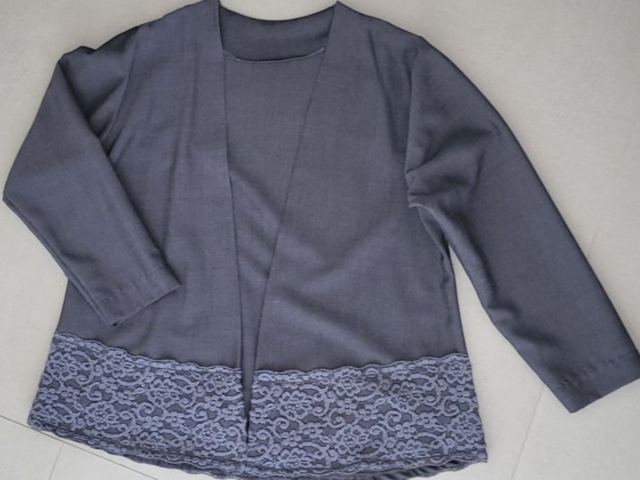 Completi & Tailleur: Ensemble 2 pièces veste et robe sans manches S/M – Nuovo (secondo la descrizione) da vufflens la ville venduto da Veuveclicquot 3