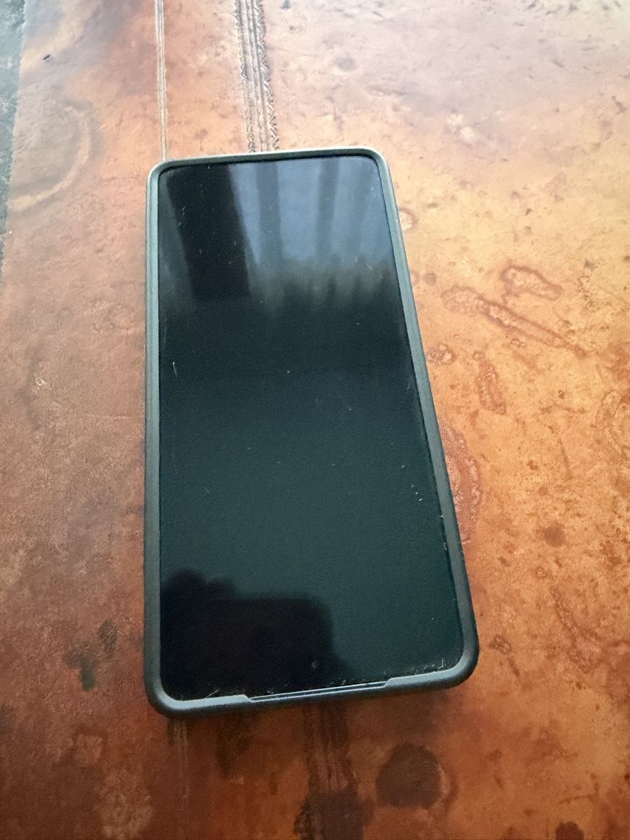 Samsung Telefoni cellulari / Smartphones: Smartphone Samsung Galaxy S26 5G 1Tera – Usato da Thalwil venduto da Arnaud-ArnZh 2