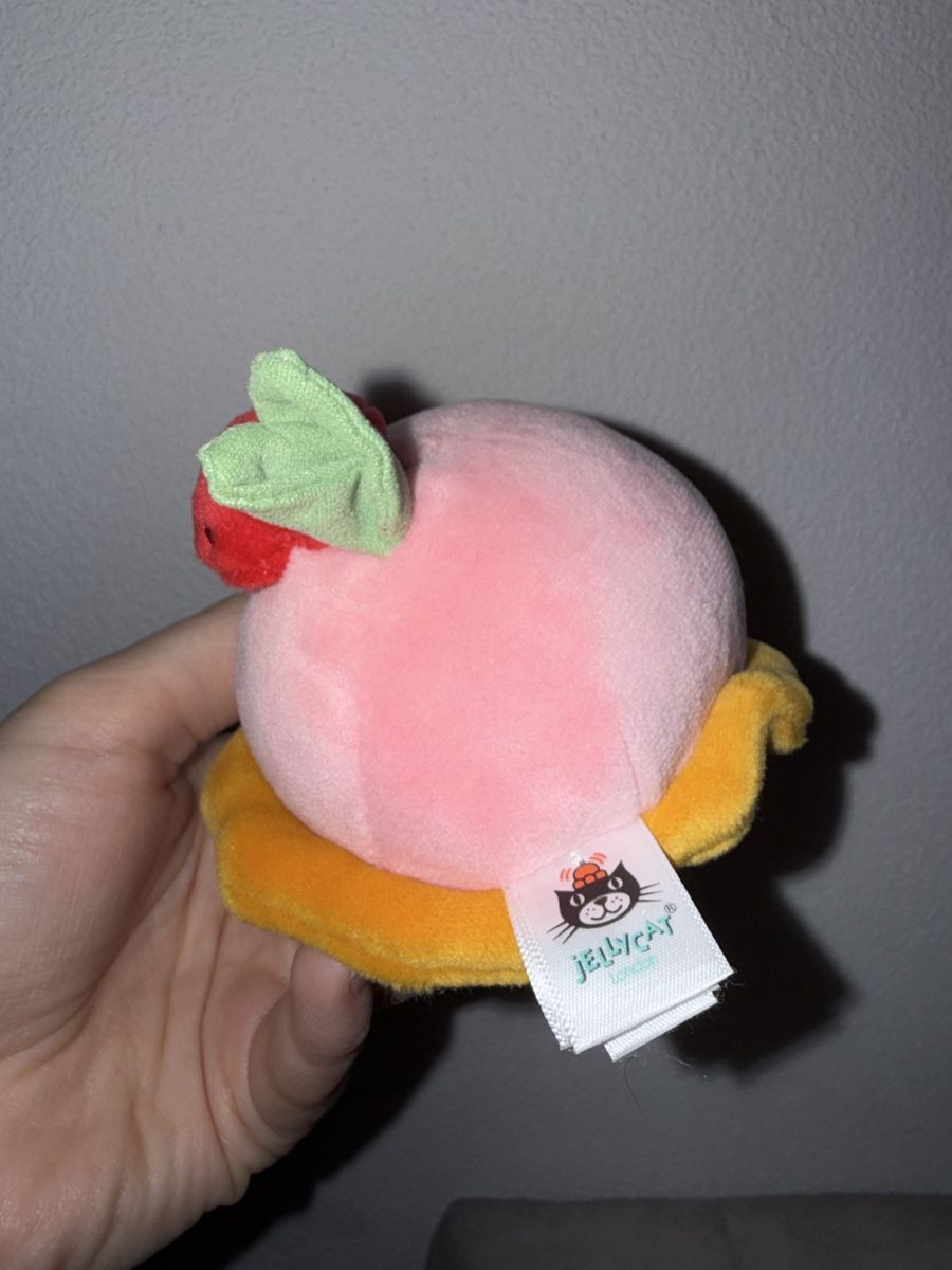 Jellycat Spielzeuge: Schweden Törtchen Jelly Cat – Neu (gemäss Beschreibung) aus Bottmingen von Itsclaire 1