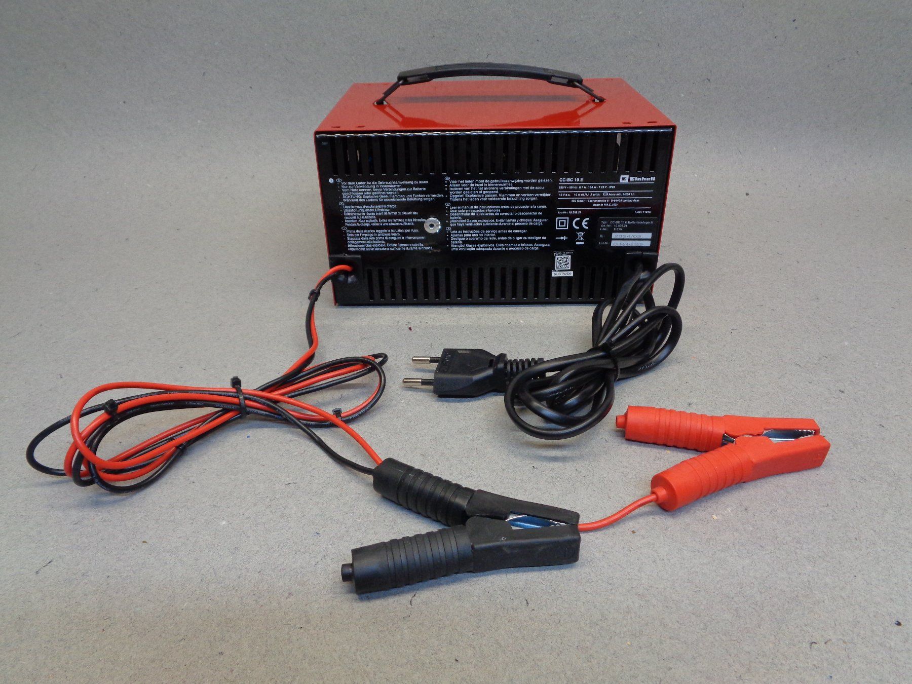 Einhell Caricabatterie: Batterie-Ladegerät-12Volt – Usato da Aarwangen venduto da SEC500 3