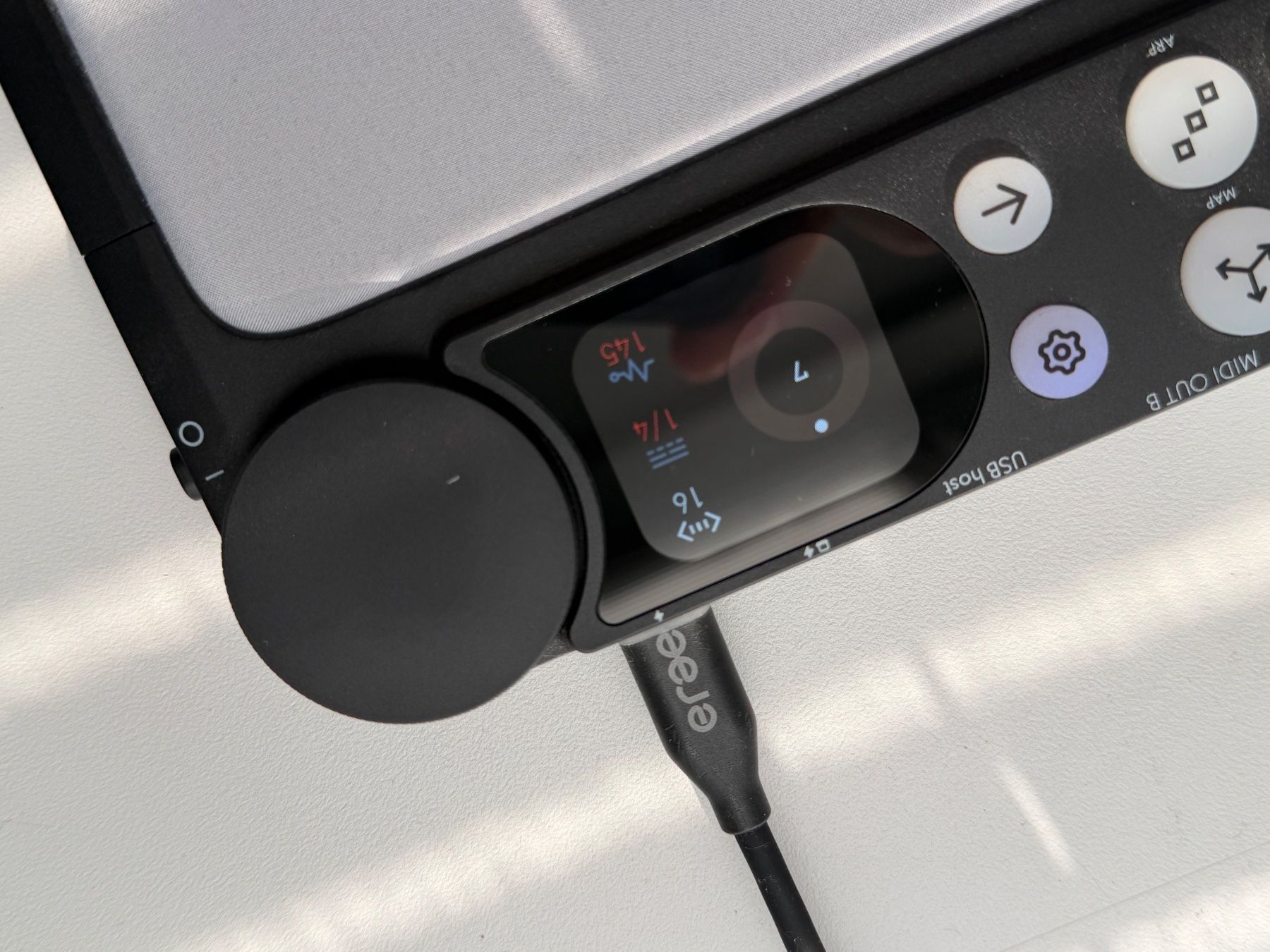 Strumenti musicali: Erse Embodme Expressive Controller & Looper neuwertig – Usato da birsfelden venduto da Ozpower 2
