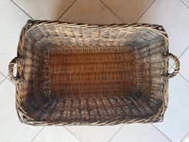Wäschekorb / Weidenkorb / Zaine geflochten