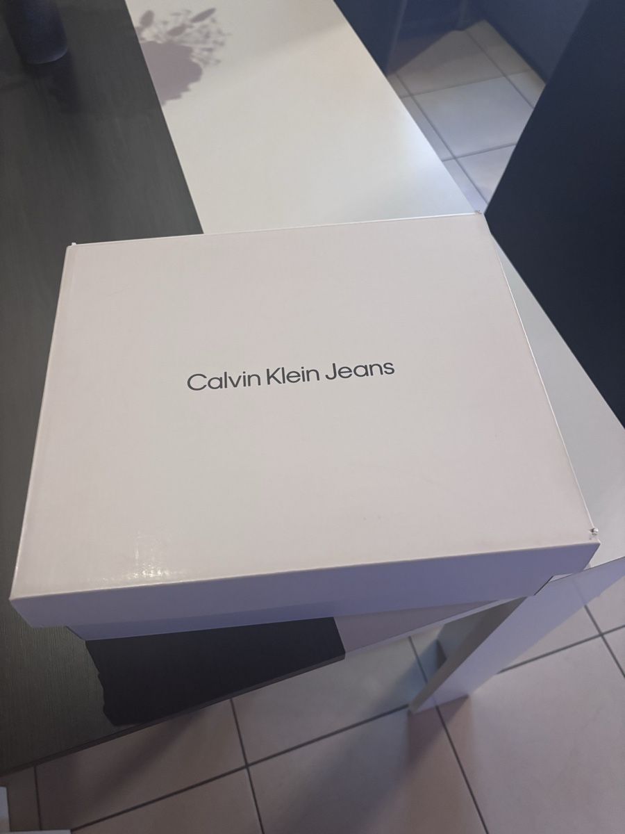 Calvin Klein Scarpe da uomo: Basket neuves Calvin Klein – Nuovo (secondo la descrizione) da Saxon venduto da Mel_b224 2