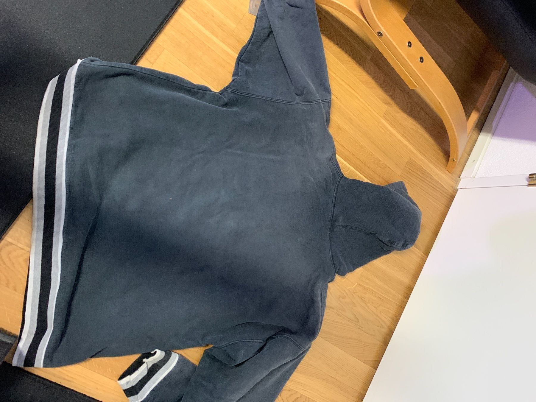 Pullover & Sweatshirts: Karl Kani Sweatshirt L – Gebraucht aus Uster von ERIC7777777 4