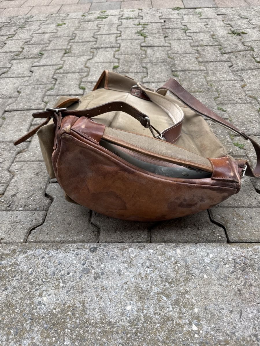 Schweizer Armee Zaini: Militärrucksack – Usato da Matten(St.Stephan) venduto da ren_r8tw 4