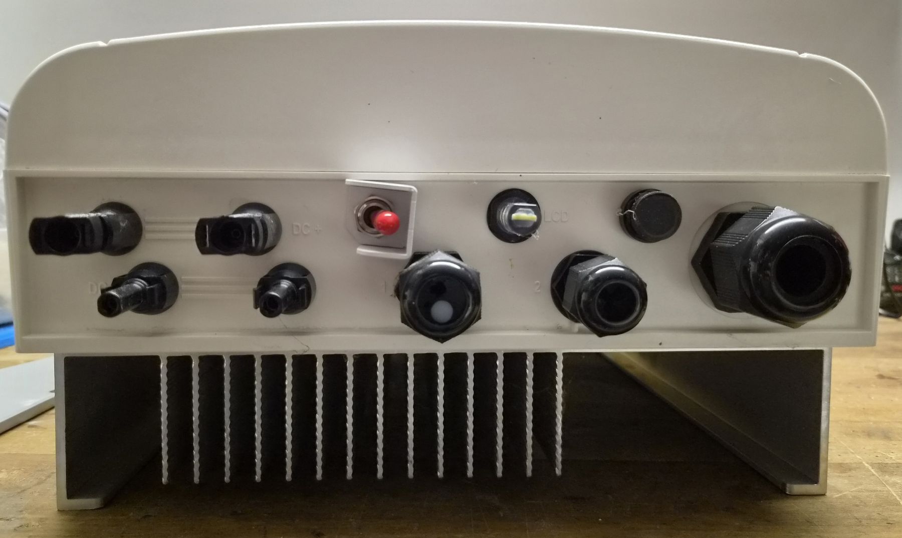 SolarEdge Inverter: Wechselrichter Solaredge SE10-K – Usato da Winterthur venduto da Stef169 2