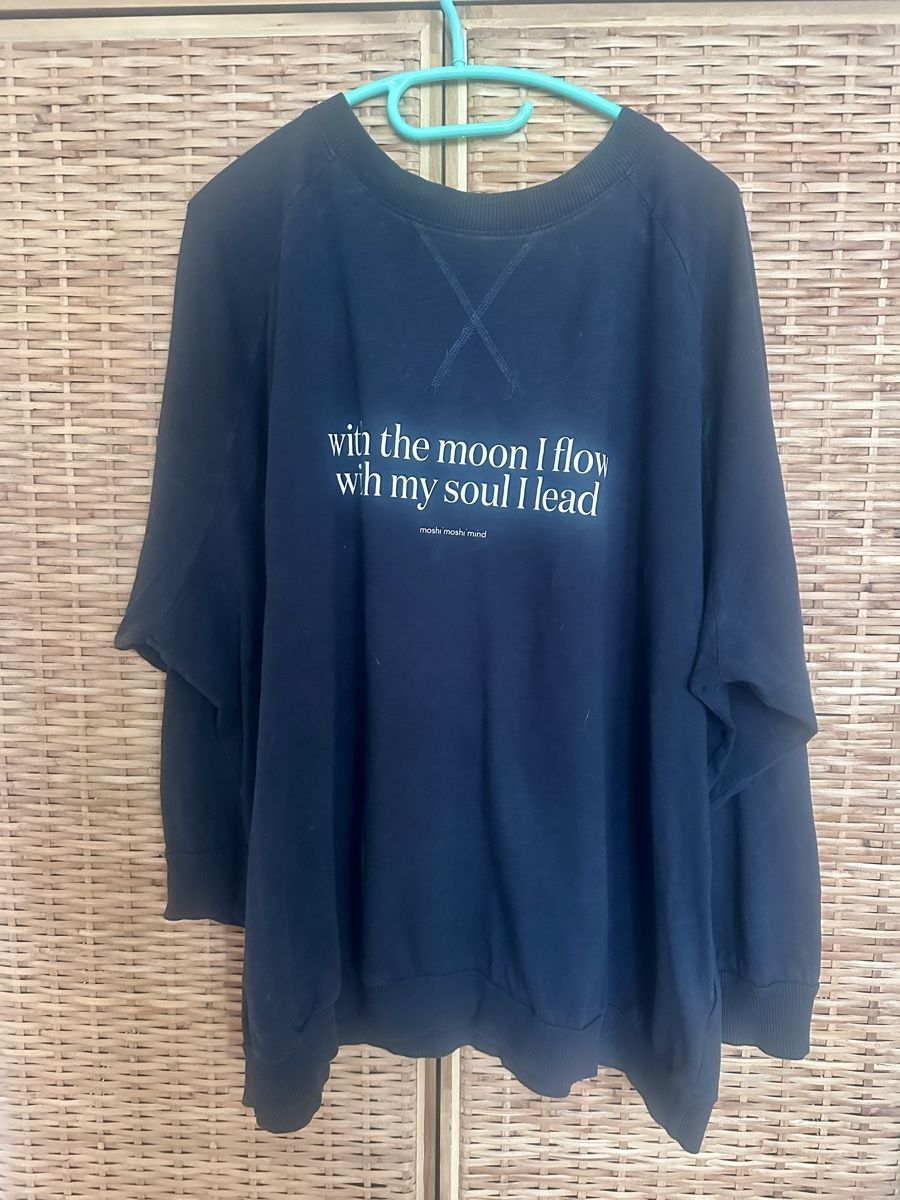 T-shirt: moshi moshi mind - 2 Sweatshirts – Usato da Schaffhausen venduto da Hindrika 2