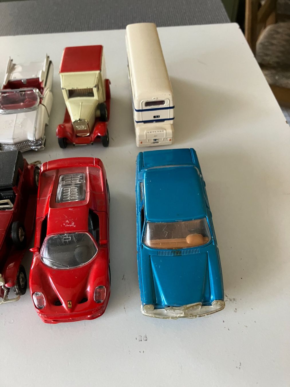 Modellini d'auto: Modellautos verschiedne Masstäbe – Usato da Aadorf venduto da heiluz15 1