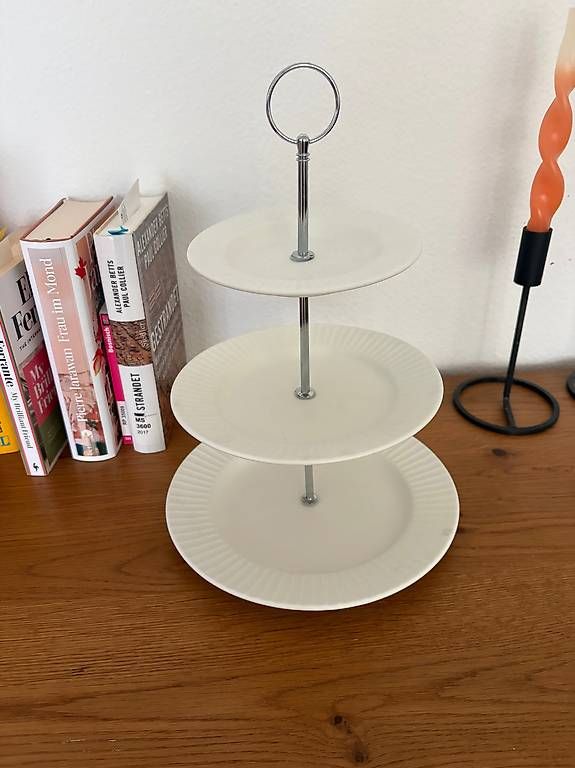 Plateaux: Etagere – Neuf avec emballage d'origine à Luzern par mel_z9lv