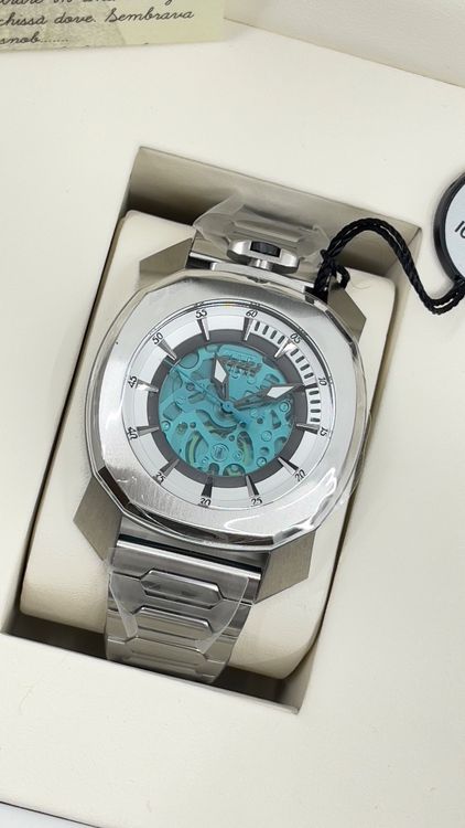GAGA Milano Uhr 1