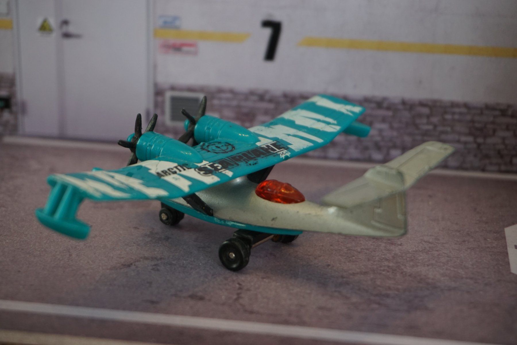 Matchbox Modellini d'auto: Matchbox Hydro Prop Flugzeug 9cm COOL !!!!!!!! – Usato da Reiden venduto da Doppeldecker69 1