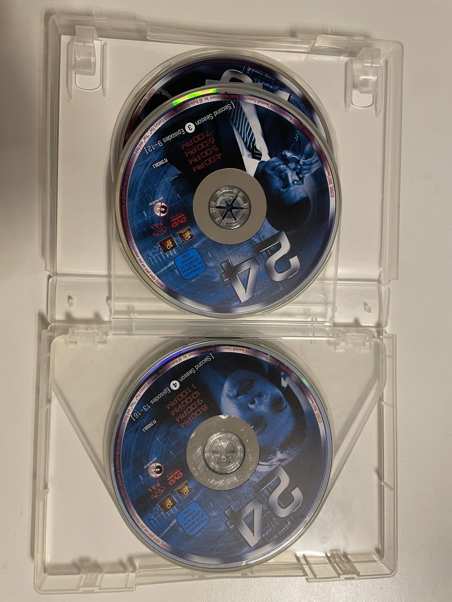 Alle DVDs: Kiefer Sutherland 24 Season Two – Gebraucht aus Zürich von Bomboo 4