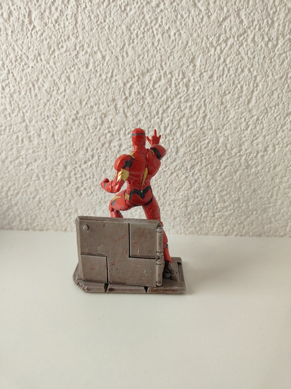 Schleich Statuette: Schleich DC Comics Marvel Iron Man Avangers Figur – Usato da Thalwil venduto da FigurenFreunde 1