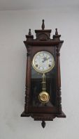 Mechanische Pendel-Wanduhr aus Holz – 15 Day – Vintage
