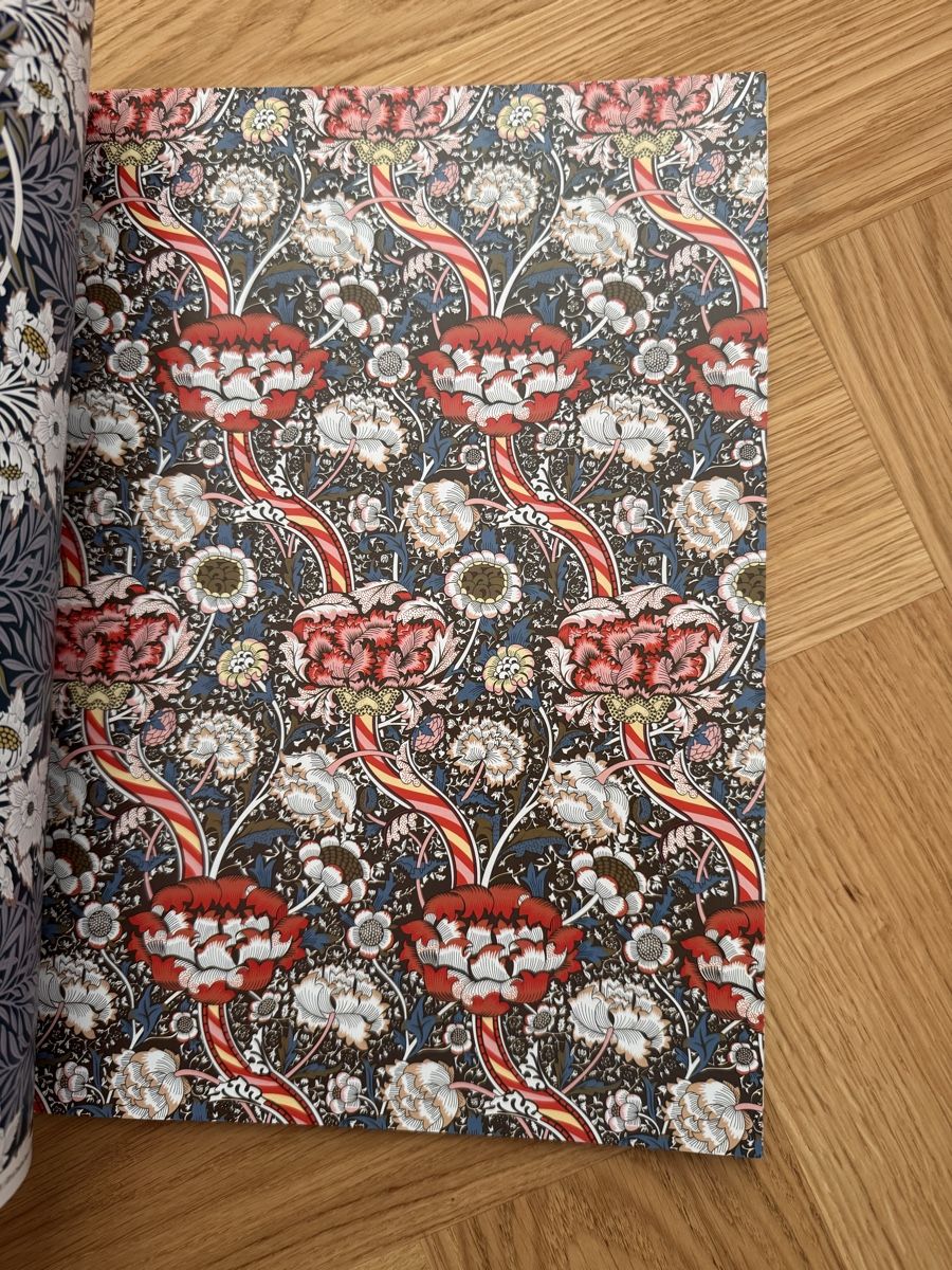 Papiere: William Morris Geschenkpapier – Neu (gemäss Beschreibung) aus Bern von chr_y8f7 7